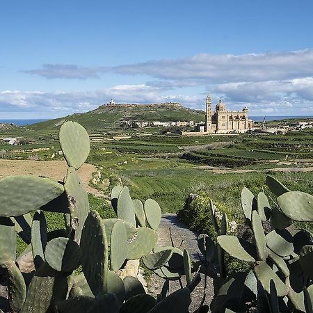 West B&B Għarb Extérieur photo