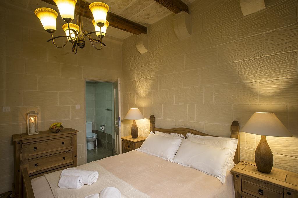 West B&B Għarb Extérieur photo